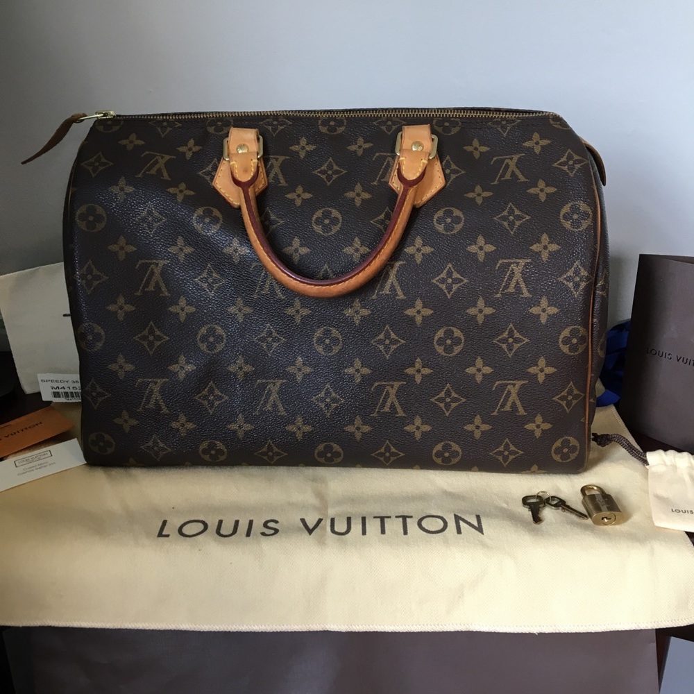 Authentic Louis Vuitton Speedy 35